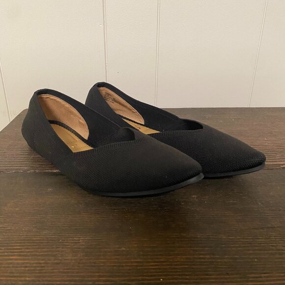 NWOT Kelly & Katie Slip-On Jayde Flats. Black, Size 7. - Picture 1 of 5